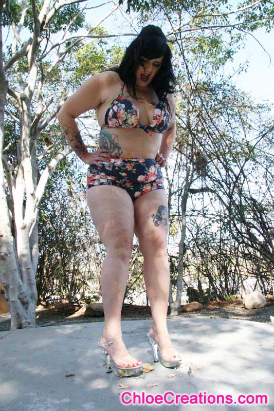 giantess_a21_0102